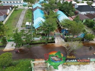 Banjir Genangan Rendam Kelurahan Baamang Tengah Sampit, Akses Jalan Terganggu