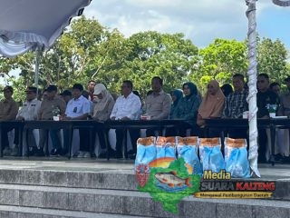 Pasar Murah dan Penyaluran BLT KHBS Digelar di Sukamara, Ribuan Paket Sembako Disalurkan