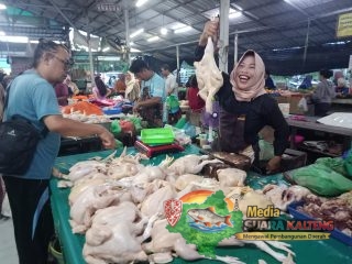 Jelang Idul Adha, Pasar Tradisional Al Kamal Sampit Diserbu Pengunjung