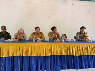 Bhabinkamtibmas Batu Ampar Dorong Keterlibatan Warga di Musyawarah RPJMDes Sandul